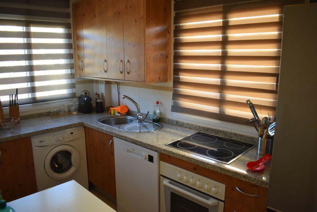 Semi-Detached House Almayate Málaga - image 14