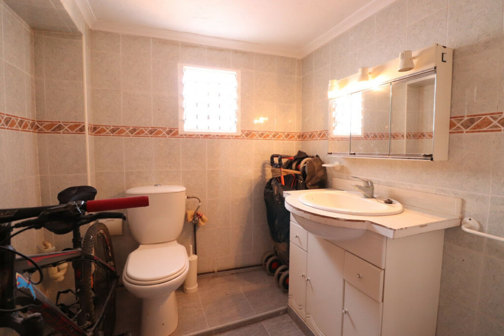 Townhouse Benijofar Alicante - image 14