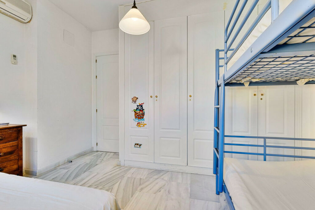 Townhouse San Pedro de Alcántara Málaga - image 14