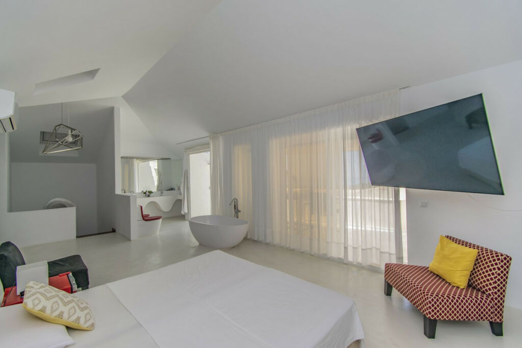 Penthouse Nagüeles Málaga - image 14
