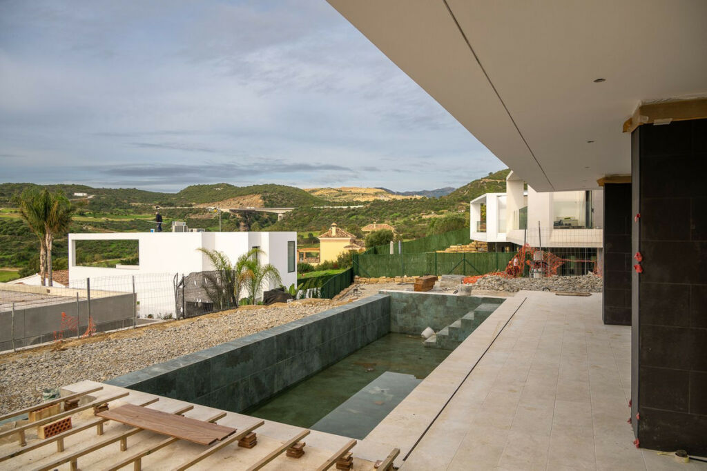 Detached Villa Valle Romano Málaga - image 15