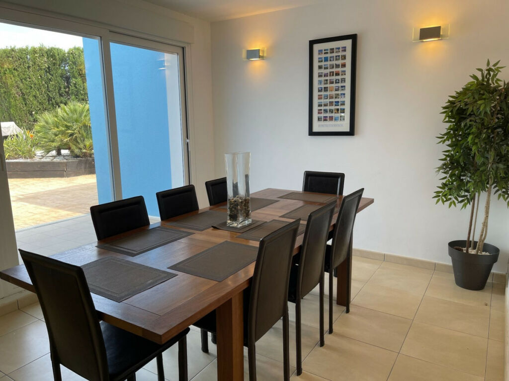 Detached Villa Monforte Del Cid Alicante - image 15