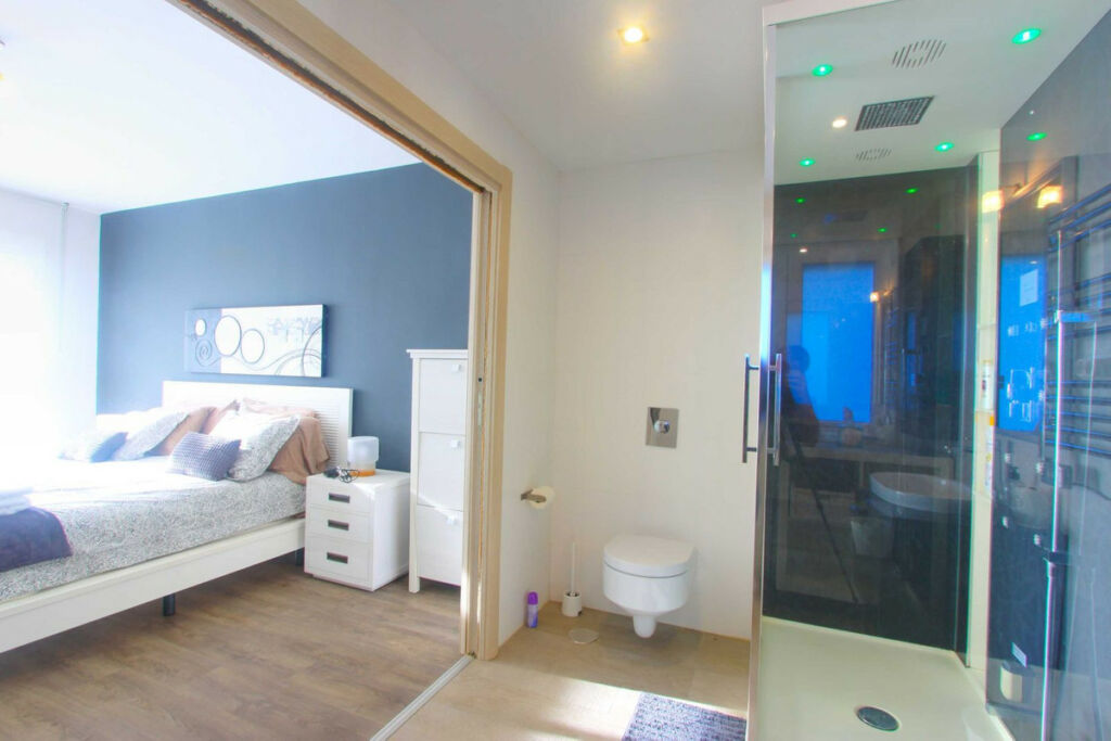 Penthouse Elviria Málaga - image 15