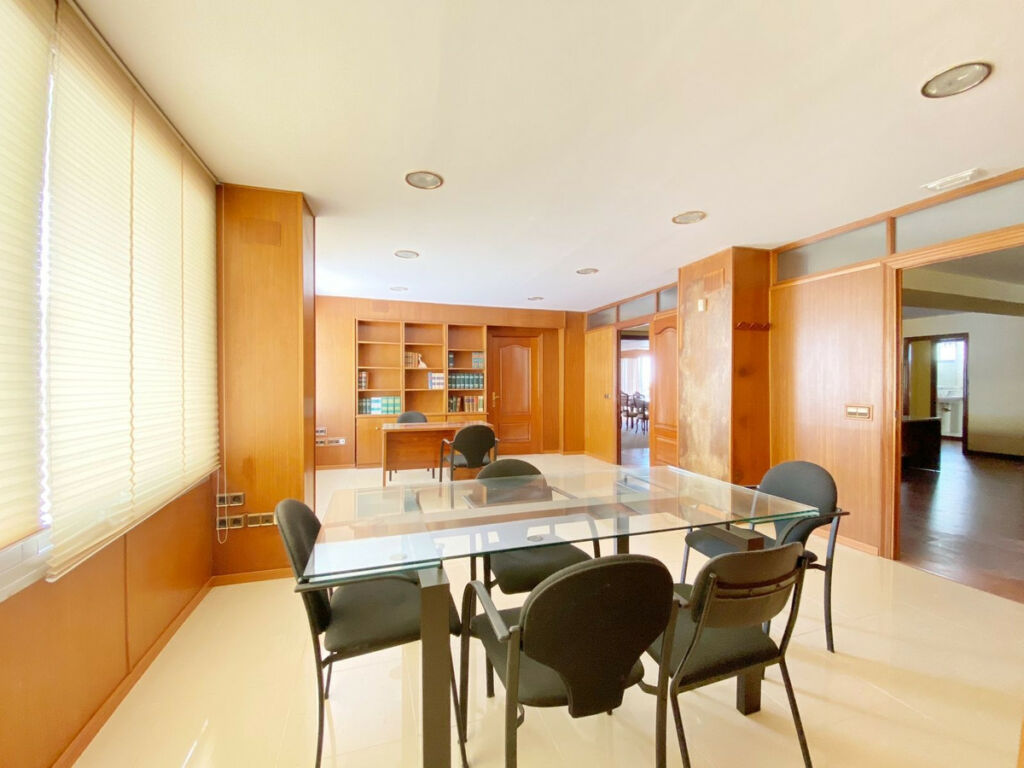 Office Marbella Málaga - image 15