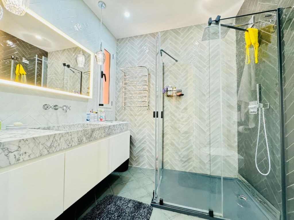 Middle Floor Apartment Bahía de Marbella Málaga - image 15