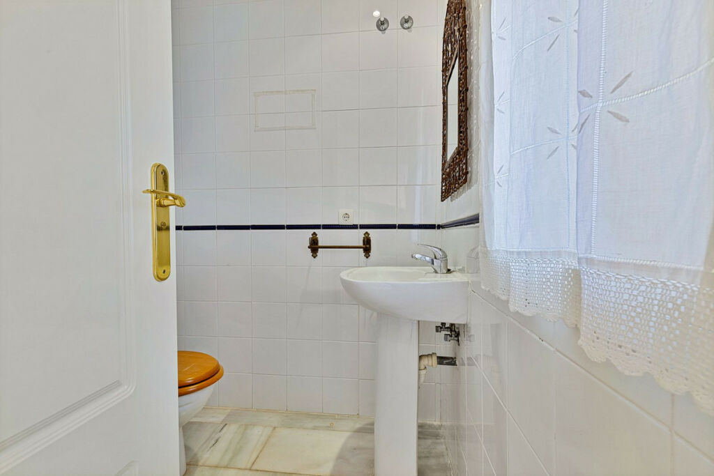 Townhouse San Pedro de Alcántara Málaga - image 15