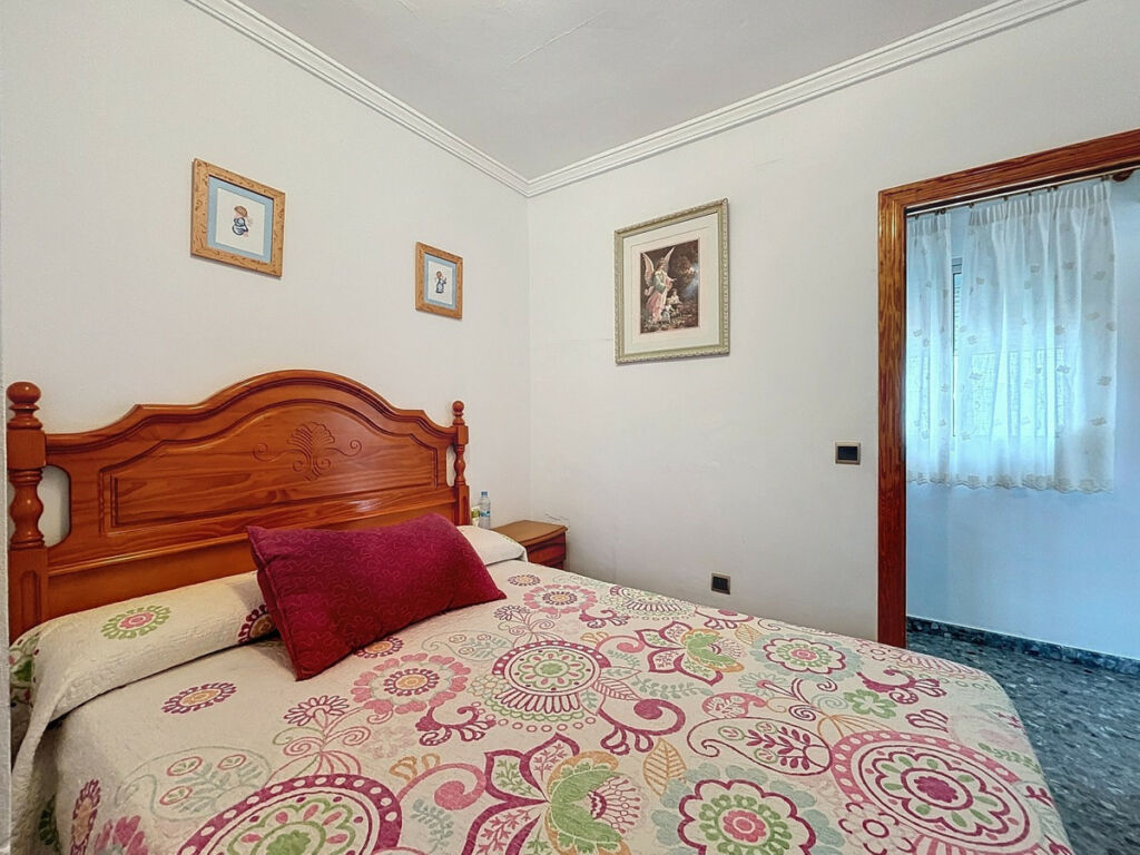 Semi-Detached House Cómpeta Málaga - image 16