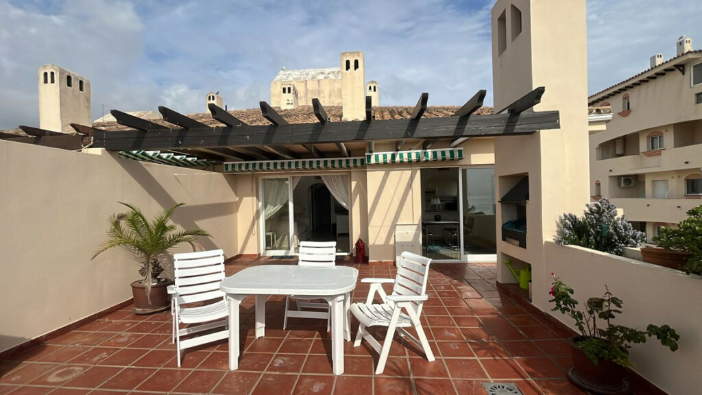 Ground Floor Apartment Estepona Málaga - image 16