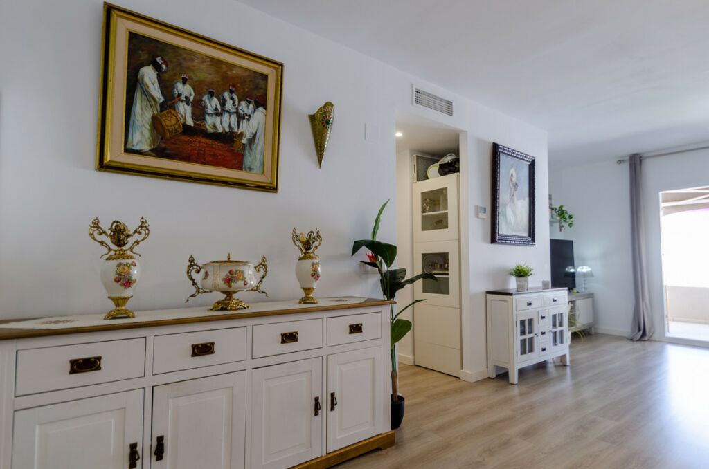 Middle Floor Apartment La Campana Málaga - image 16