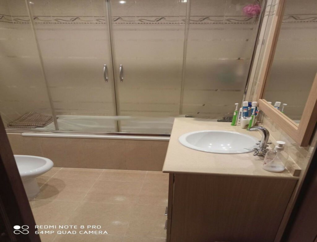 Middle Floor Apartment Estepona Málaga - image 16