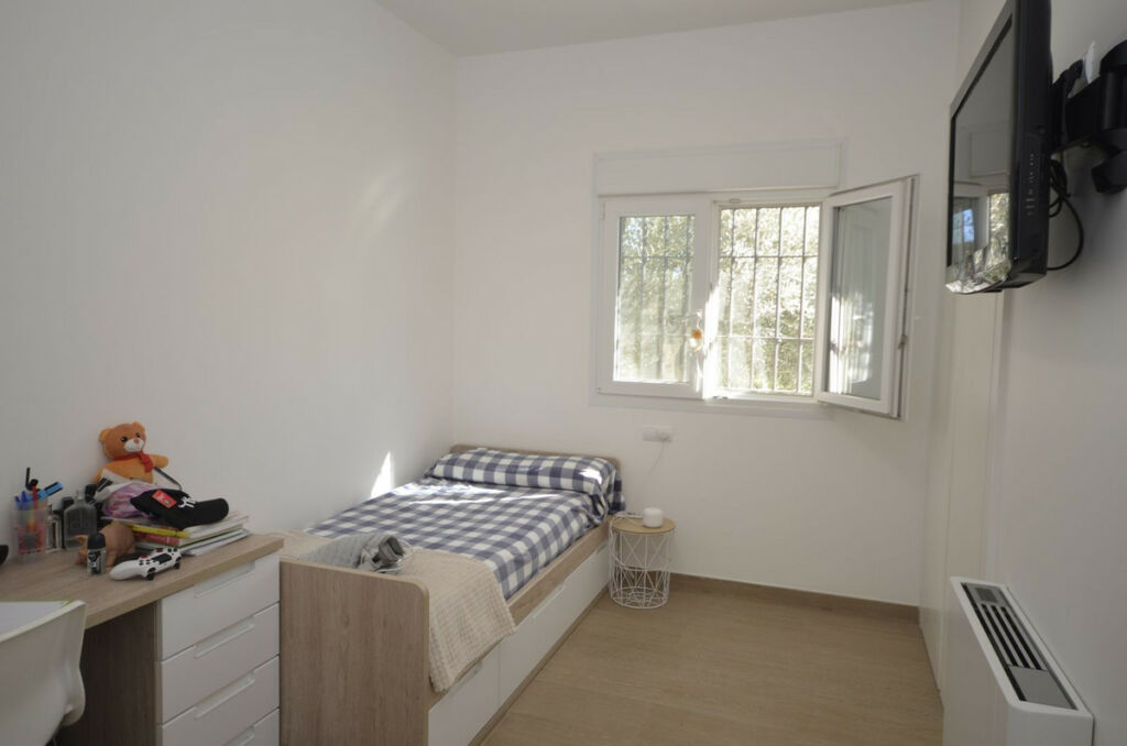 Detached Villa Manilva Málaga - image 16