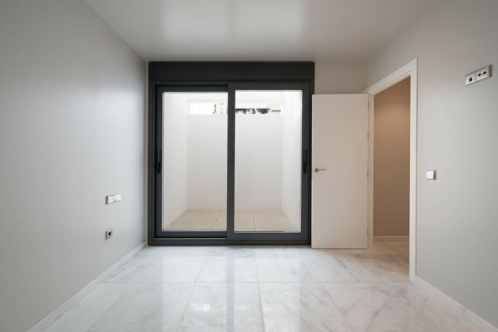 Detached Villa Marbesa Málaga - image 16