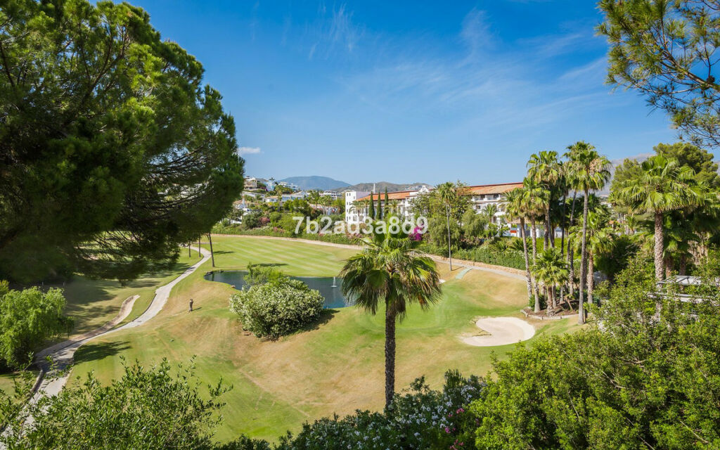 Townhouse La Quinta Málaga - image 16