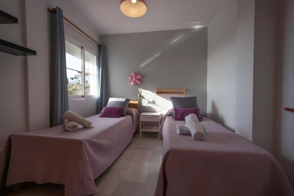 Semi-Detached House Frigiliana Málaga - image 16