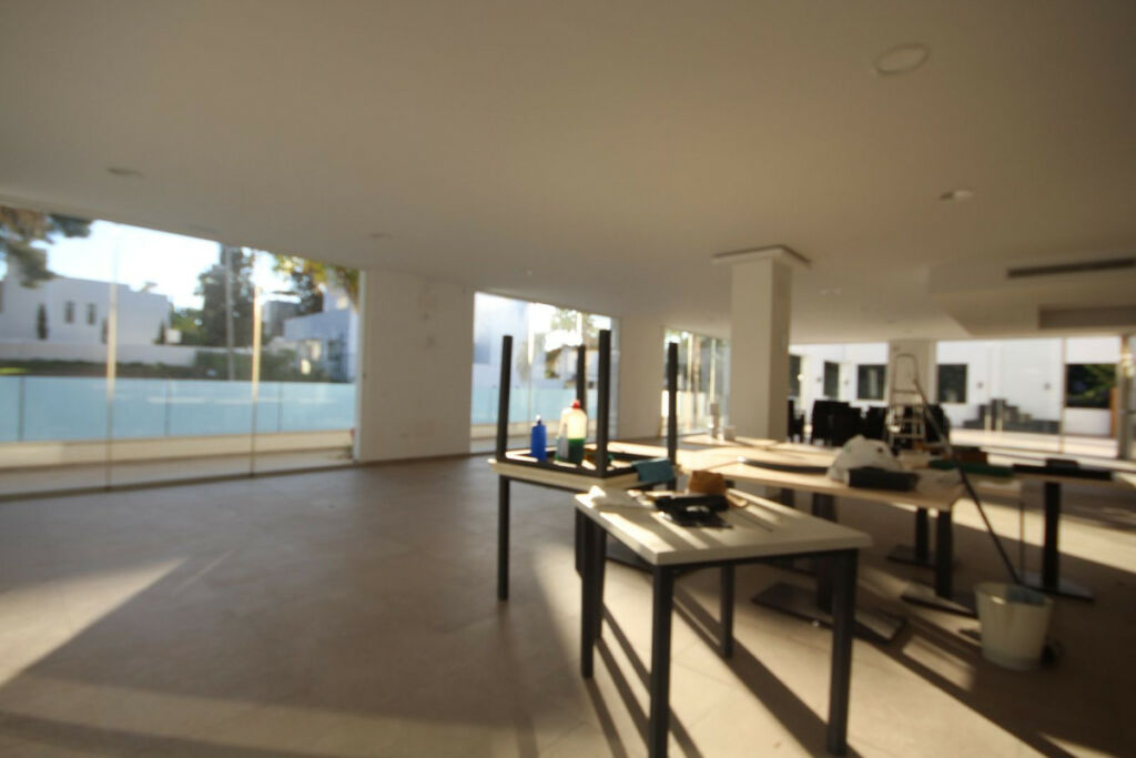 Detached Villa Elviria Málaga - image 16