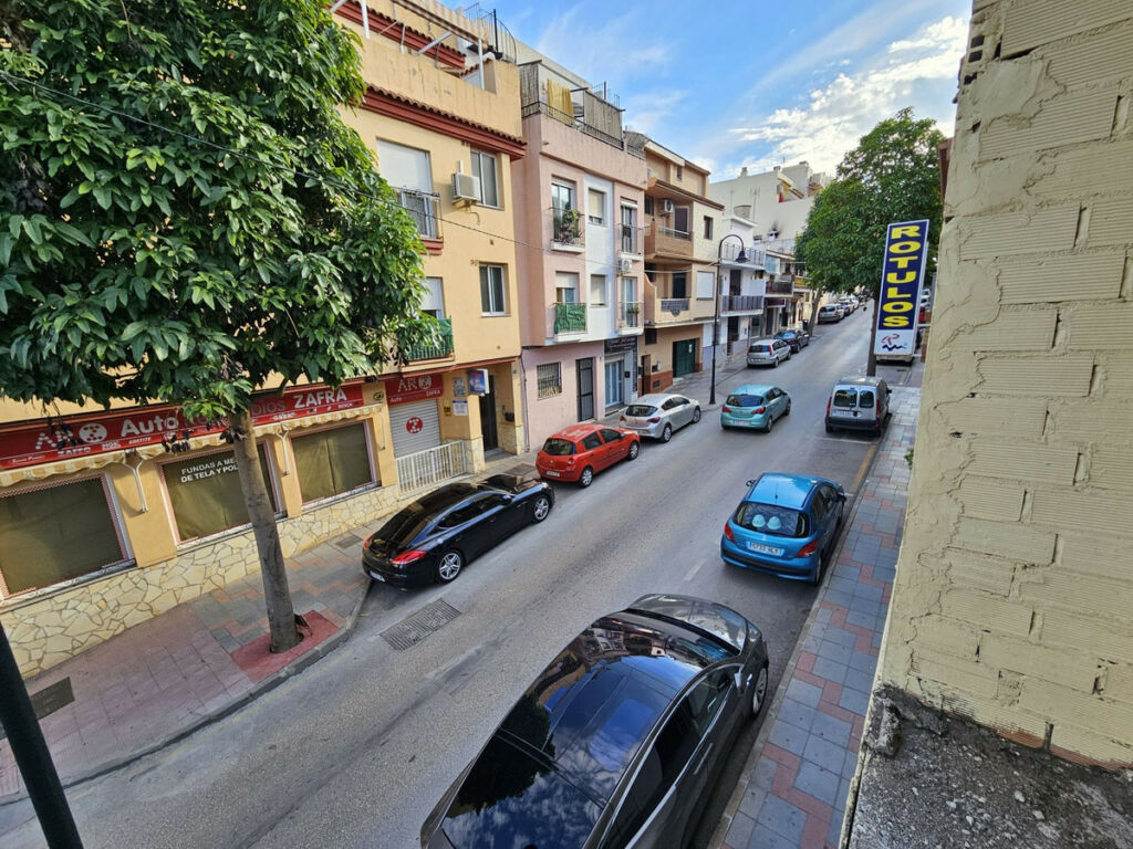 Apartment Complex Las Lagunas Málaga - image 16
