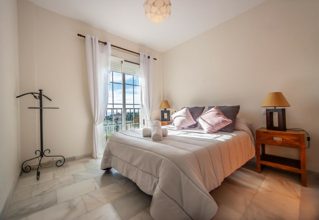 Semi-Detached House Frigiliana Málaga - image 17