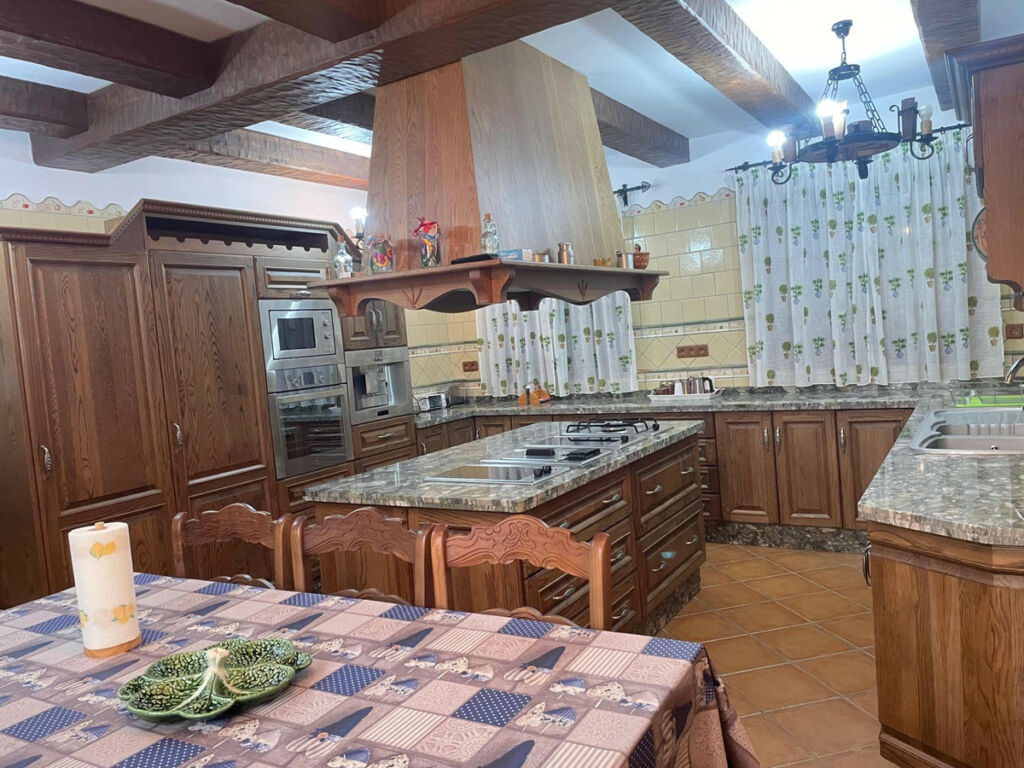 Detached Villa Villanueva De La Concepcion Málaga - image 14