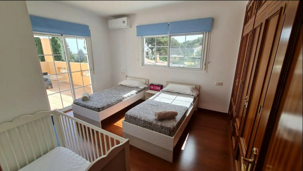 Detached Villa Torremolinos Málaga - image 17