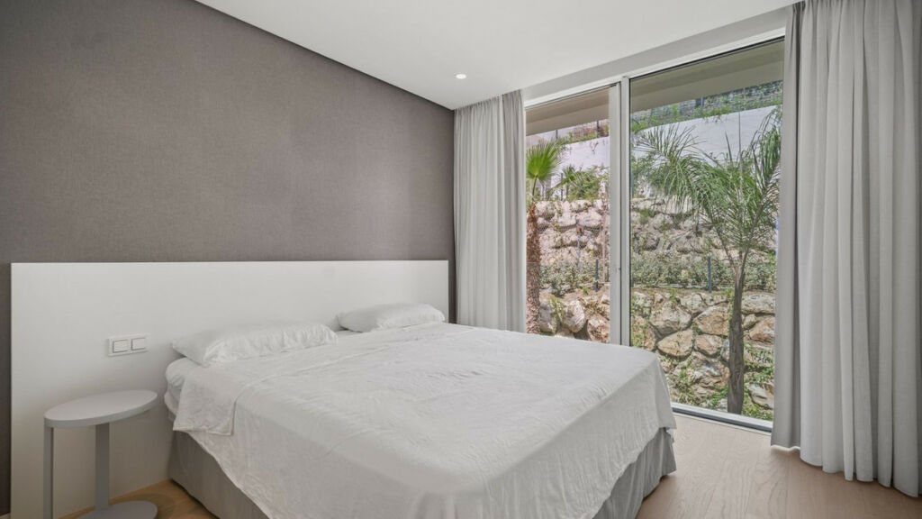 Middle Floor Apartment Marbella Málaga - image 17