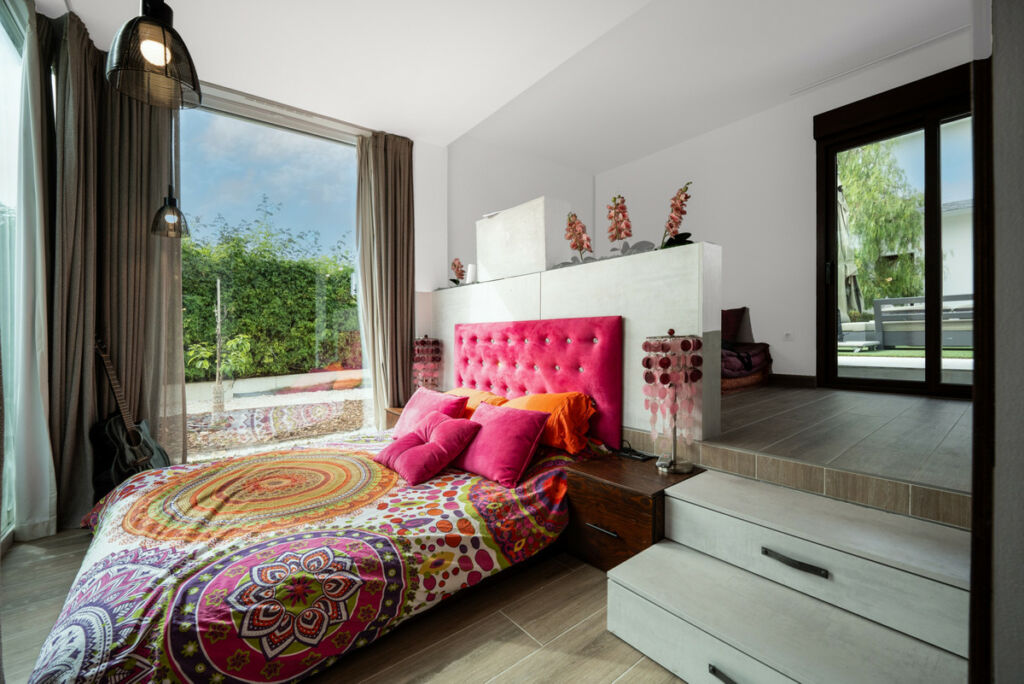 Detached Villa Benahavís Málaga - image 18