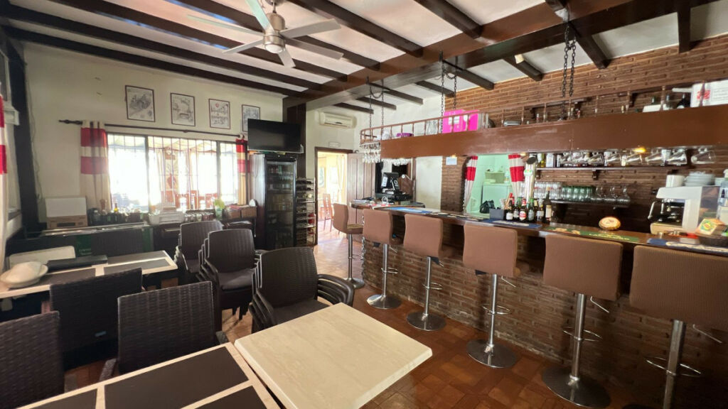 Bar La Cala de Mijas Málaga - image 18