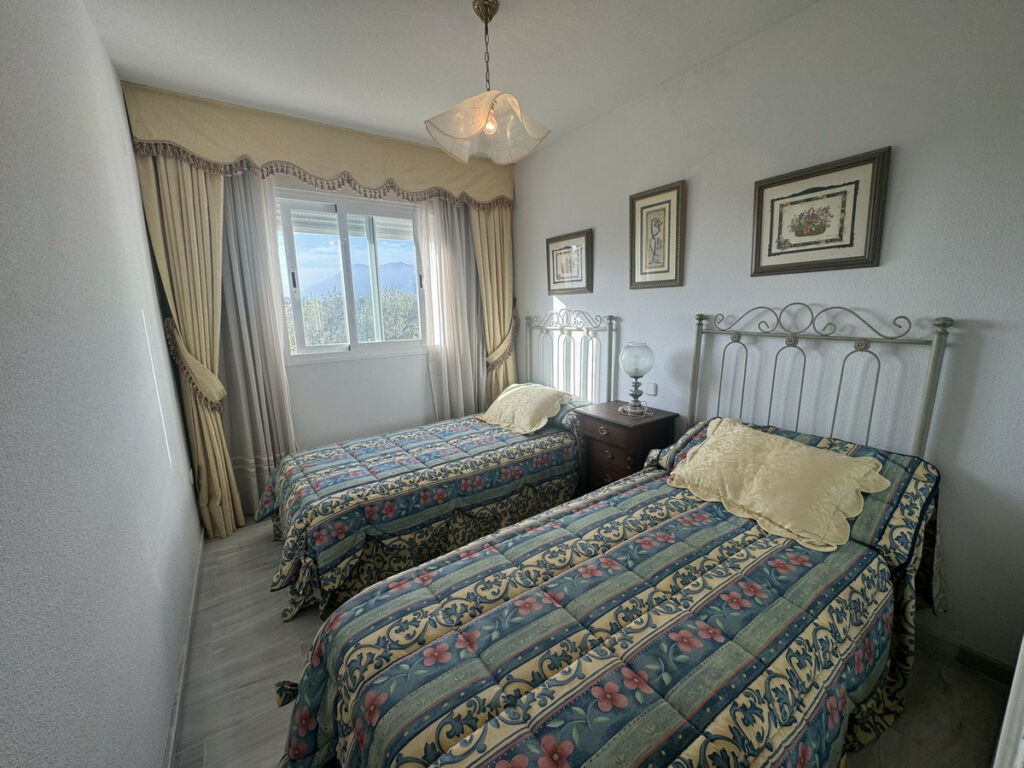 Middle Floor Apartment Las Chapas Málaga - image 18