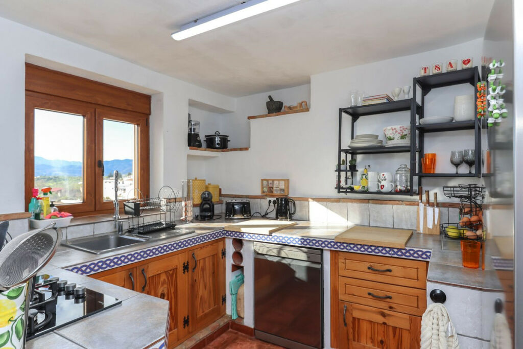 Townhouse Alozaina Málaga - image 18