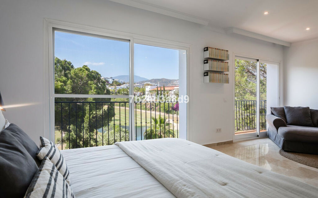 Townhouse La Quinta Málaga - image 18