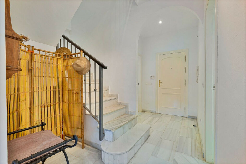 Townhouse San Pedro de Alcántara Málaga - image 18