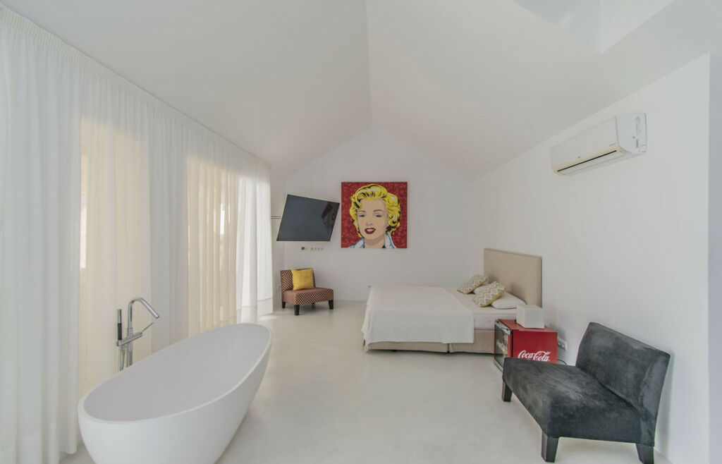 Penthouse Nagüeles Málaga - image 18