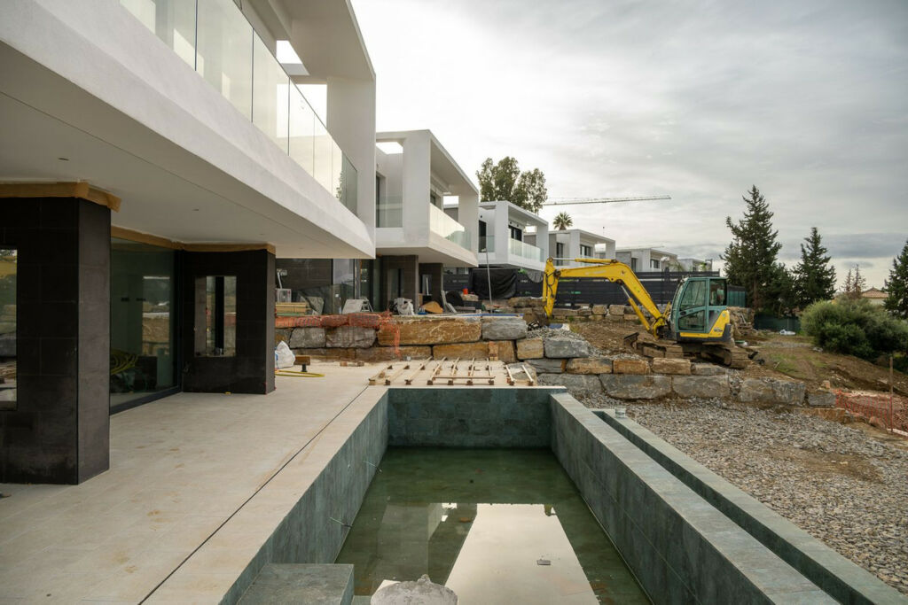 Detached Villa Valle Romano Málaga - image 18