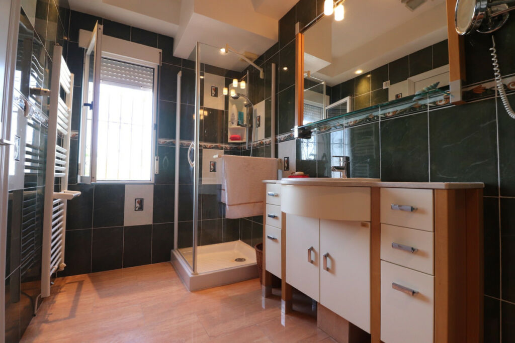 Detached Villa Algorfa Alicante - image 20