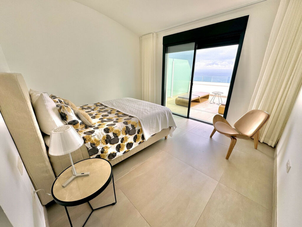 Penthouse Fuengirola Málaga - image 19