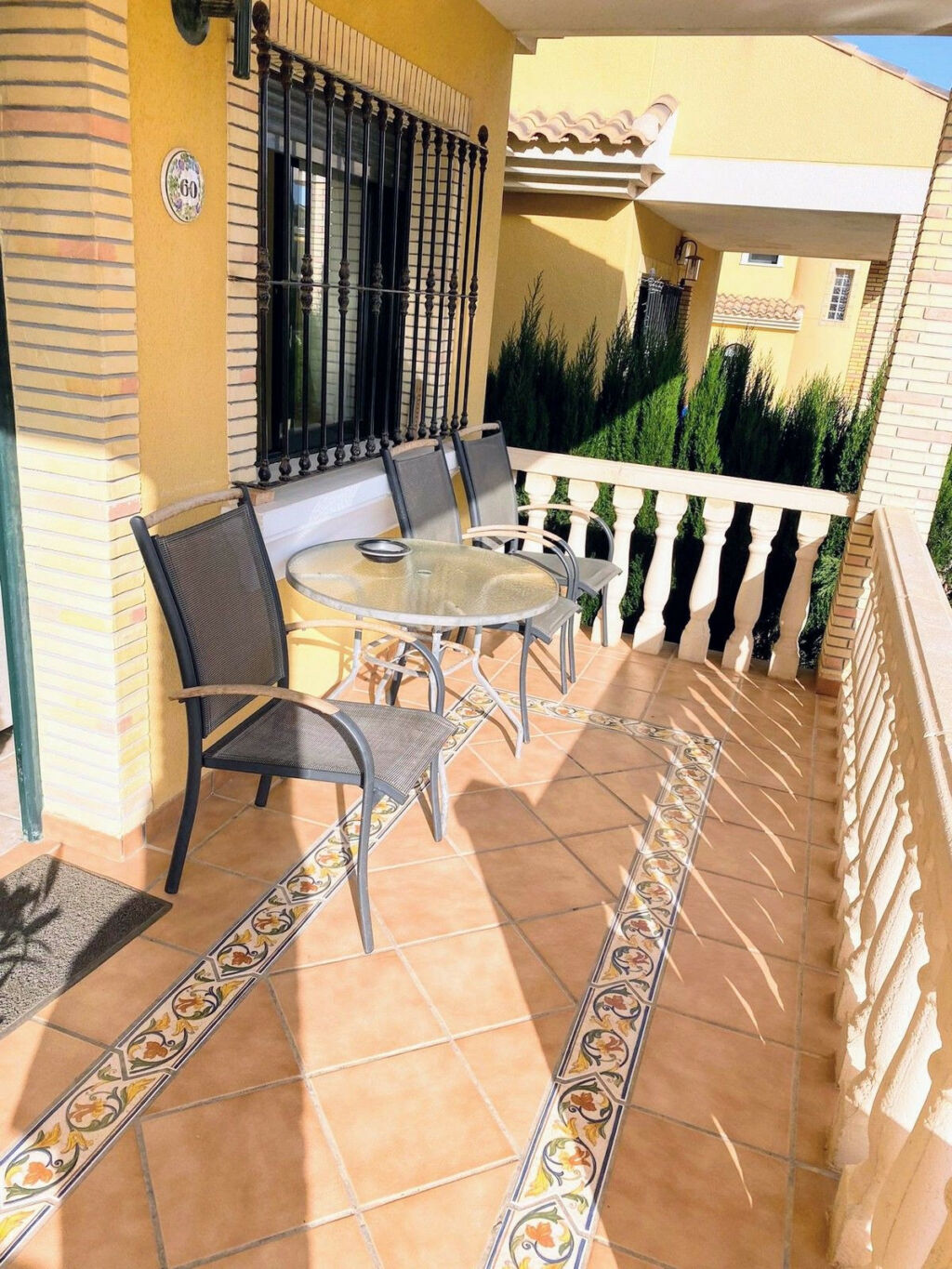 Detached Villa Villamartin Alicante - image 23