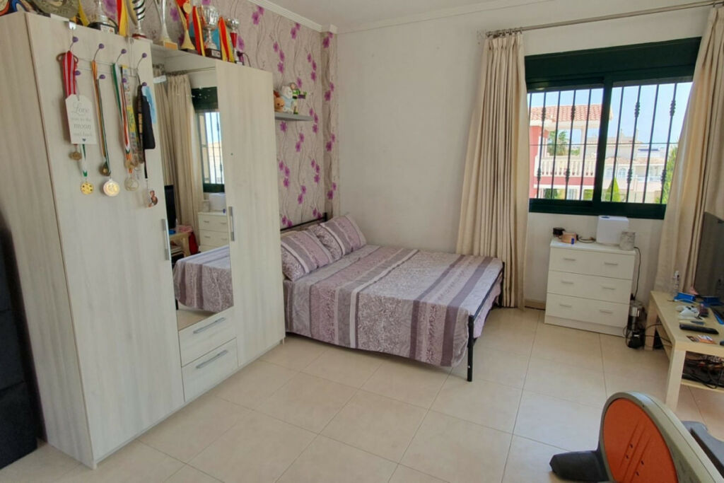Detached Villa Ciudad Quesada Alicante - image 19