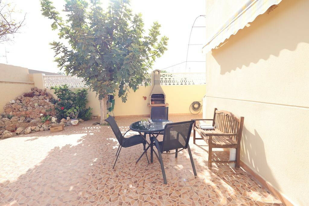 Detached Villa Playa Flamenca Alicante - image 19