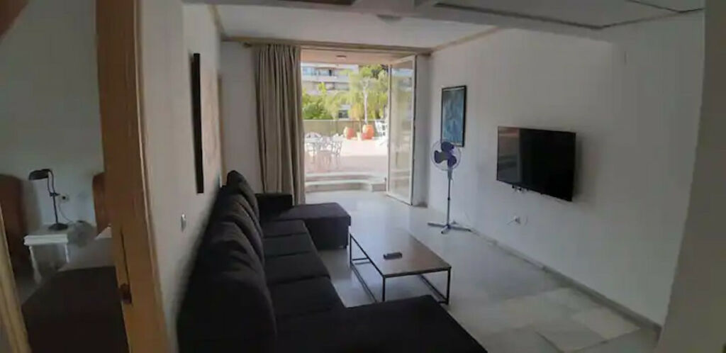 Ground Floor Apartment Marbella Málaga - image 2