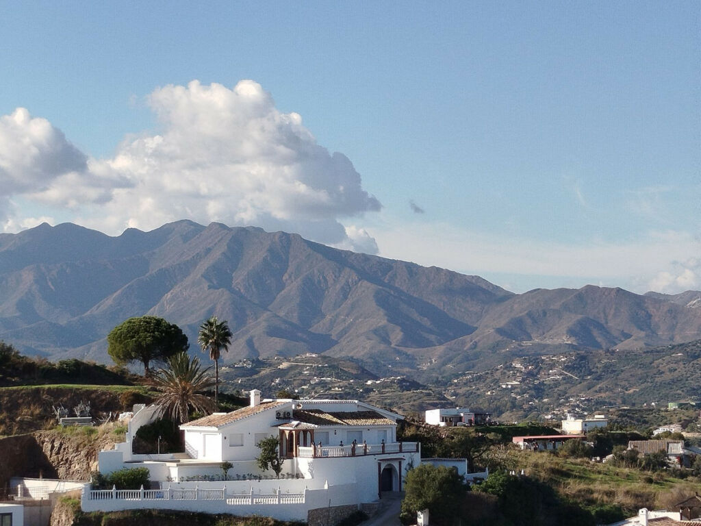 Detached Villa Cerros del Aguila Málaga - image 10