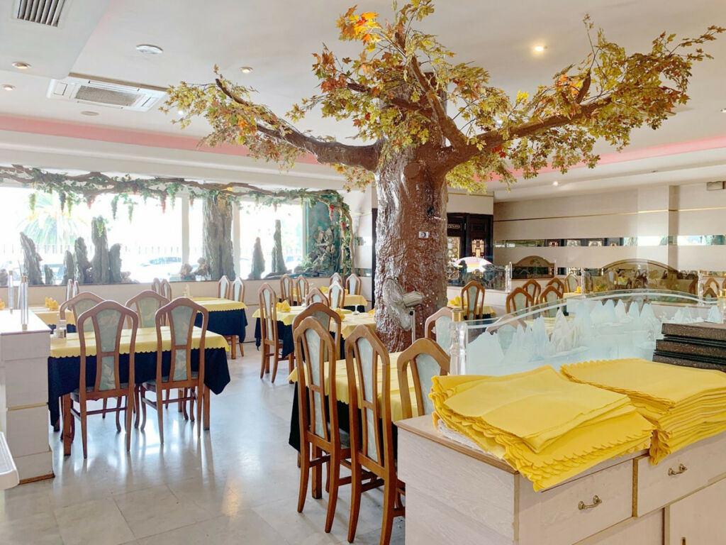 Restaurant Calahonda Málaga - image 2