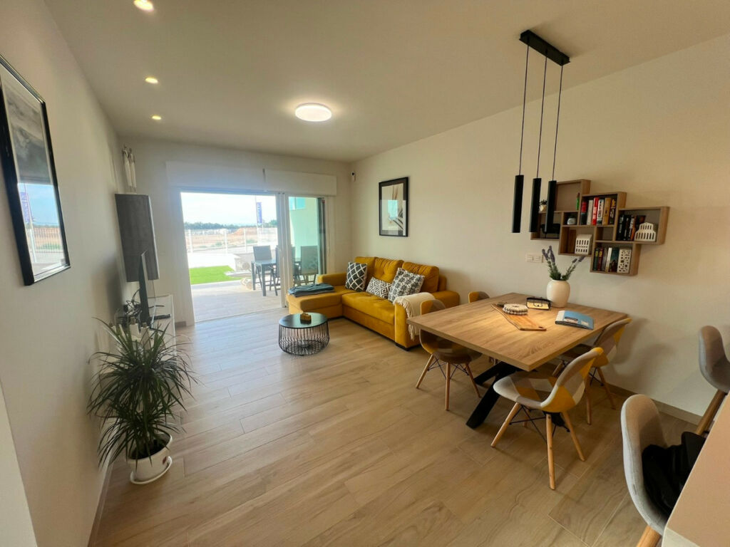 Ground Floor Apartment Guardamar del Segura Alicante - image 3