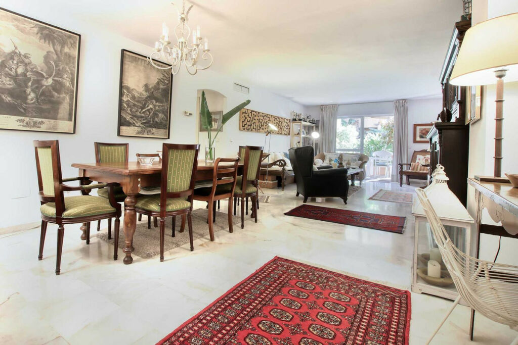 Ground Floor Apartment Marbella Málaga - image 5