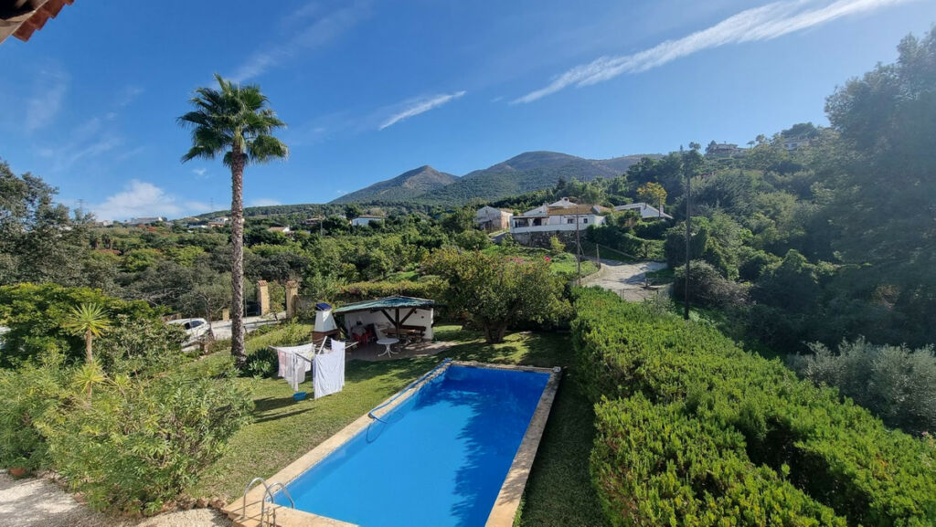 Finca - Cortijo Alhaurín el Grande Málaga - image 2