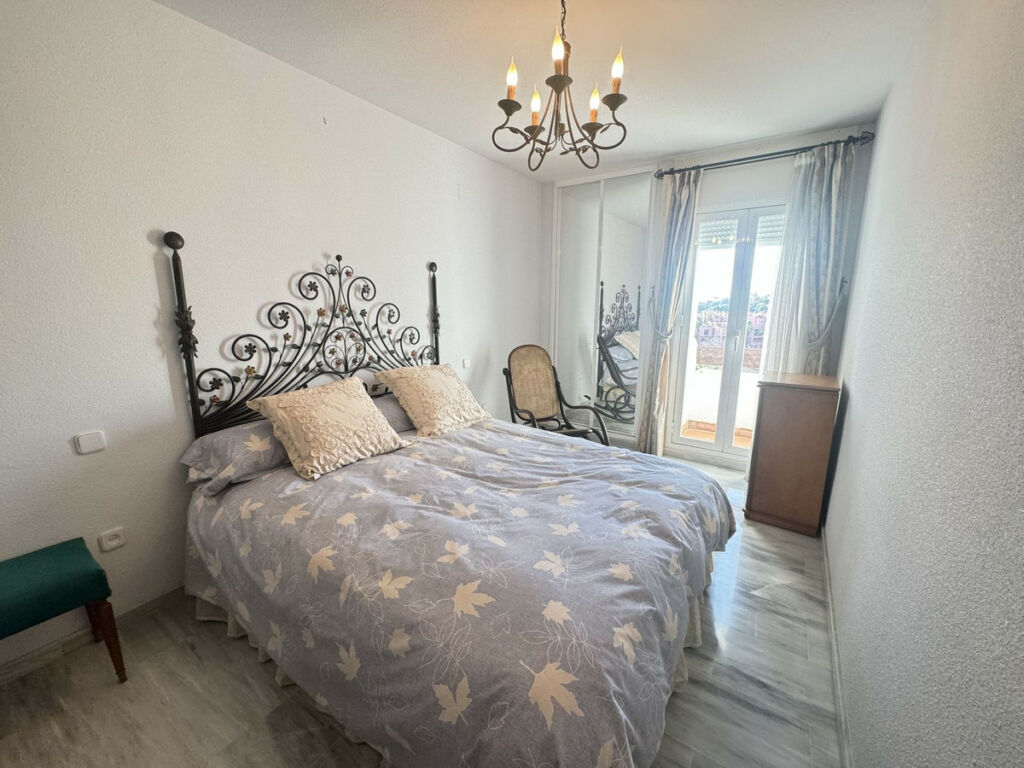 Middle Floor Apartment Las Chapas Málaga - image 20