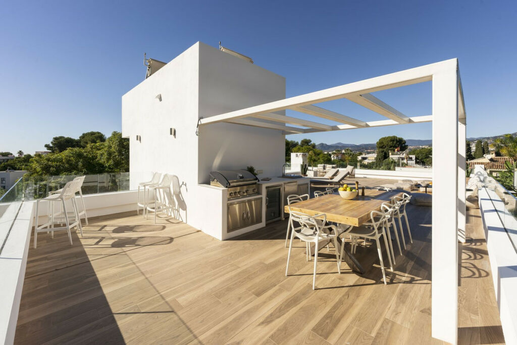 Detached Villa Nueva Andalucía Málaga - image 20