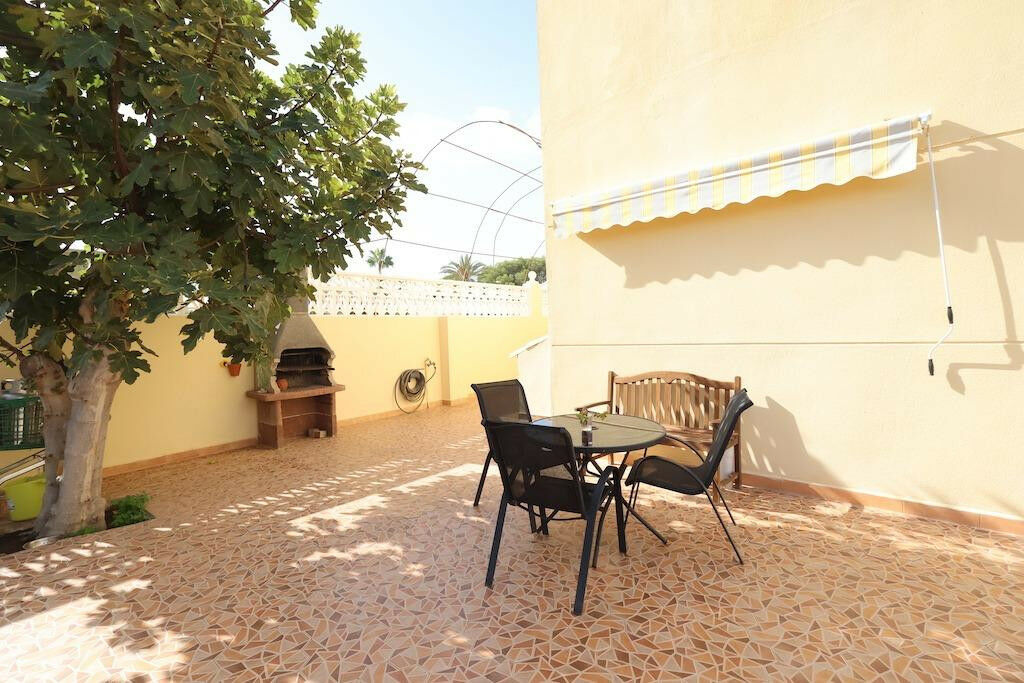 Detached Villa Playa Flamenca Alicante - image 20