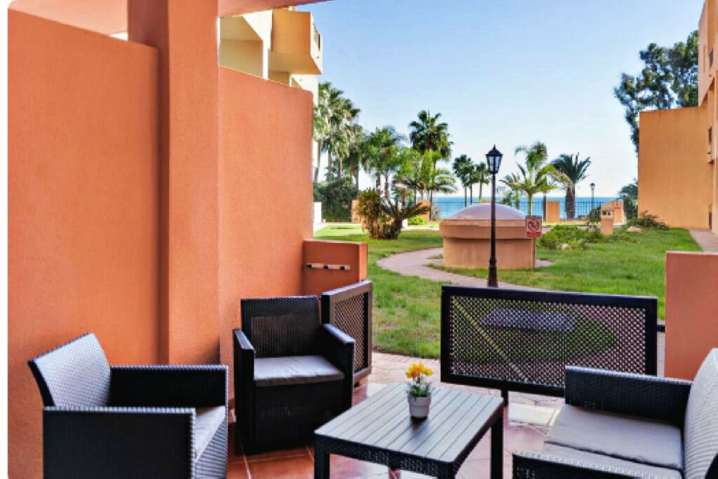 Aparthotel Manilva Málaga - image 20