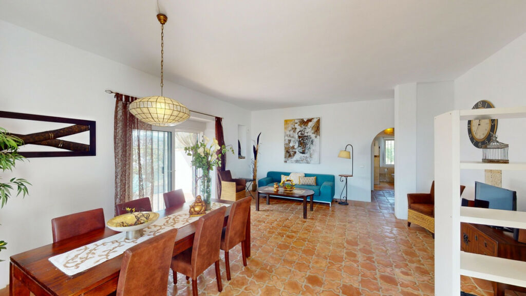 Detached Villa Benajarafe Málaga - image 21
