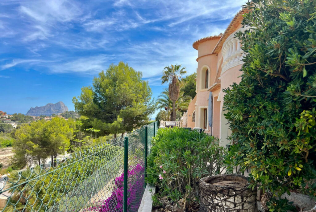 Detached Villa Calpe Alicante - image 21