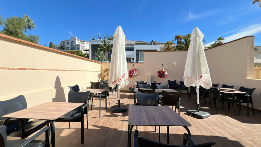 Bar La Cala de Mijas Málaga - image 21